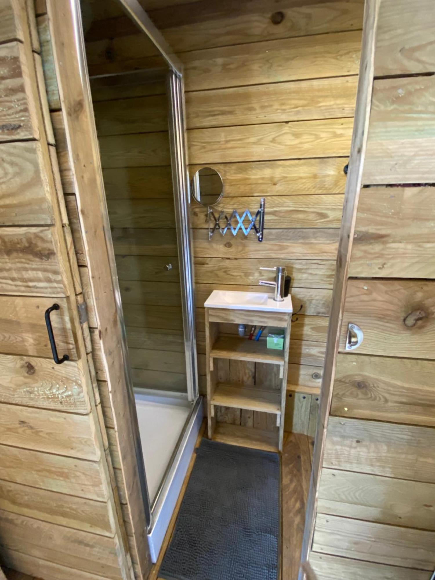 Digny Tiny House 게스트하우스 외부 사진
